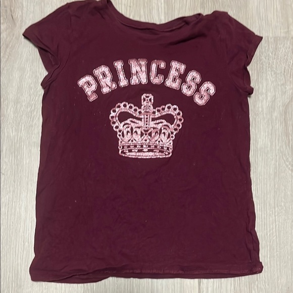 4/$30 Place Burgundy 'Princess' Graphic Tee 7-8 - Picture 1 of 1